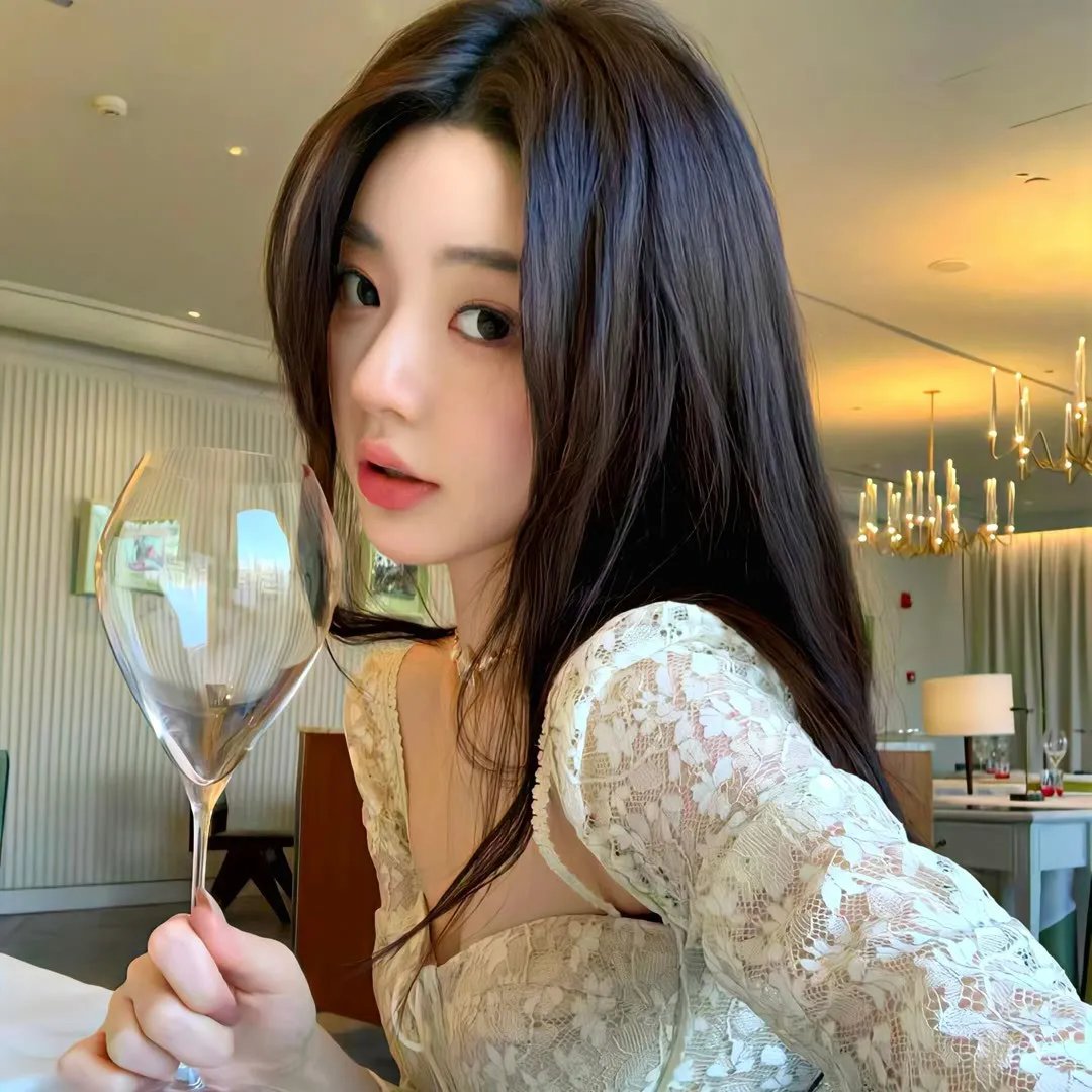 女王与叛徒