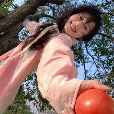 两极对立